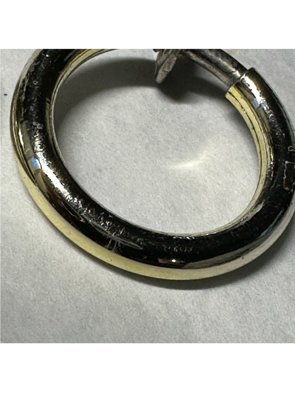 Vintage two tone metal Hoop Earrings - Picture 13 of 17